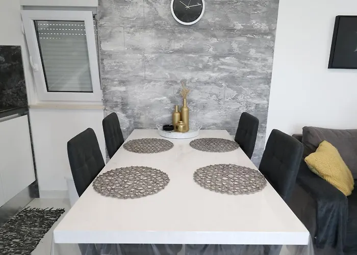 Casa Bella With Private Pool Feriehus Split