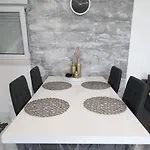 Casa Bella With Private Pool בית נופש ספליט