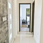 Casa Bella With Private Pool בית נופש ספליט