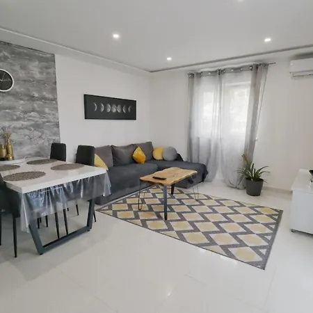 Casa Bella